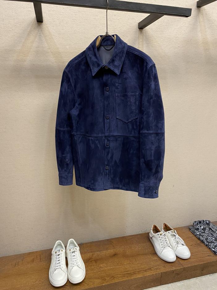 designer,replica,clothing,fake,1:1,lv,luxury,high quality LV letter LOGO suede shirt designer,replica,clothing,fake,1:1,lv,luxury,high quality LV letter LOGO suede shirt