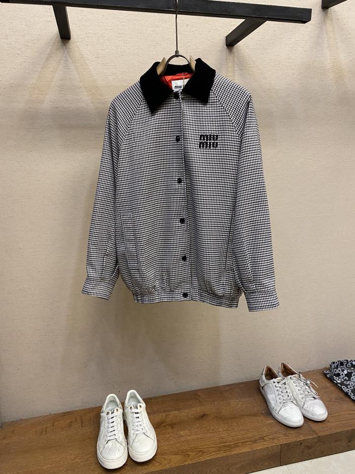 designer,replica,clothing,fake,1:1,lv,luxury,high quality Miu Miu classic velvet collar jacket designer,replica,clothing,fake,1:1,lv,luxury,high quality Miu Miu classic velvet collar jacket