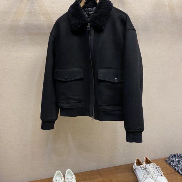designer,replica,clothing,fake,1:1,lv,luxury,high quality Tom Ford’s new autumn and winter products are made of cashmere fabric