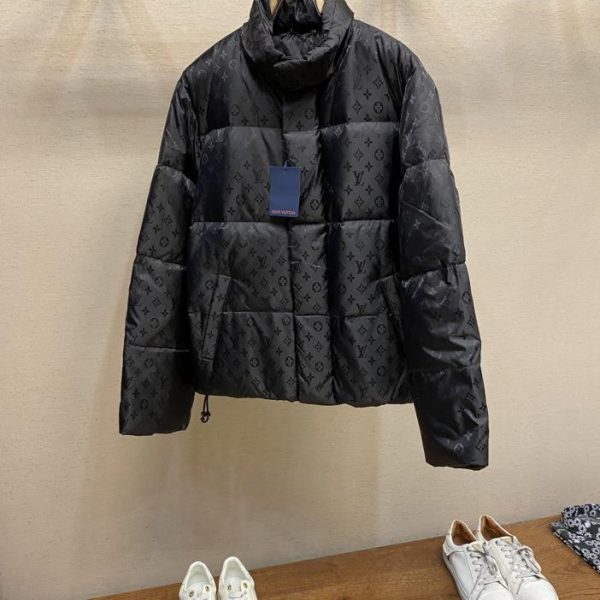 designer,replica,clothing,fake,1:1,lv,luxury,high quality LV new down jacket