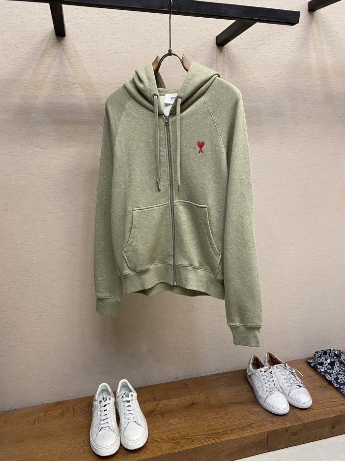 designer,replica,clothing,fake,1:1,lv,luxury,high quality AMI embroidered love A loose sweatshirt suit designer,replica,clothing,fake,1:1,lv,luxury,high quality AMI embroidered love A loose sweatshirt suit