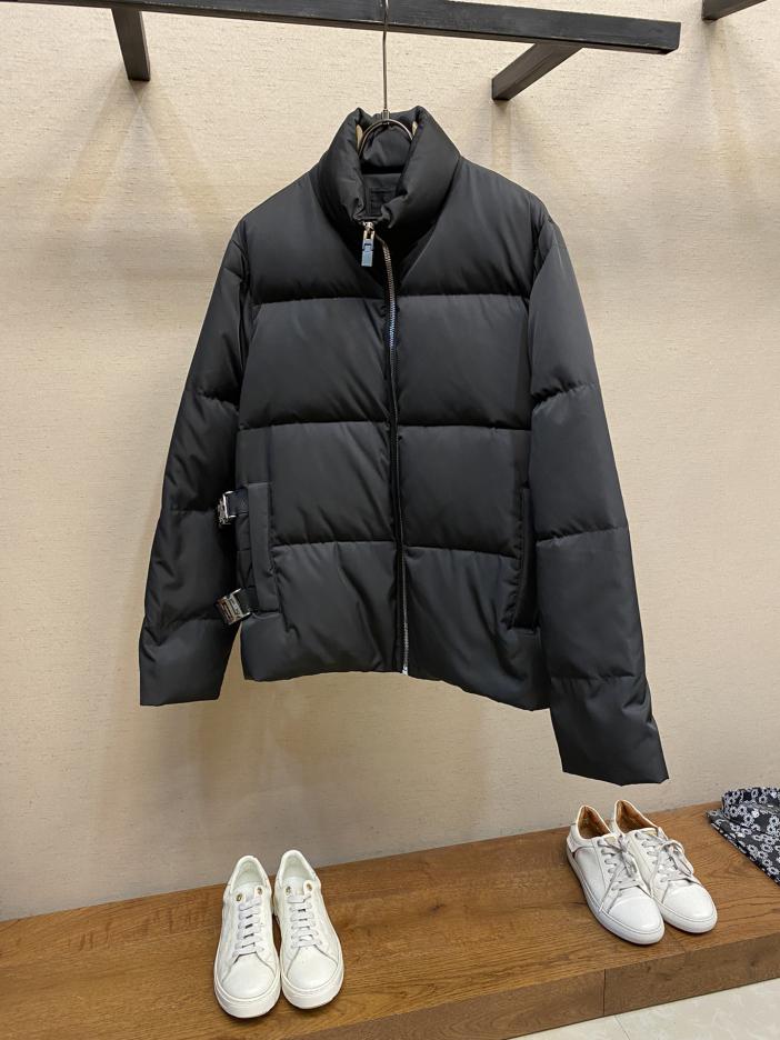 designer,replica,clothing,fake,1:1,lv,luxury,high quality Givenchy men’s 4G snap down jacket series designer,replica,clothing,fake,1:1,lv,luxury,high quality Givenchy men’s 4G snap down jacket series
