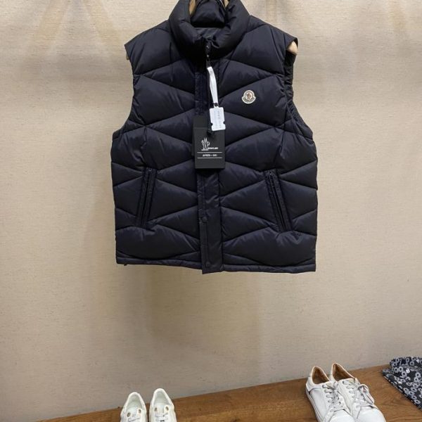 designer,replica,clothing,fake,1:1,lv,luxury,high quality Moncler down vest