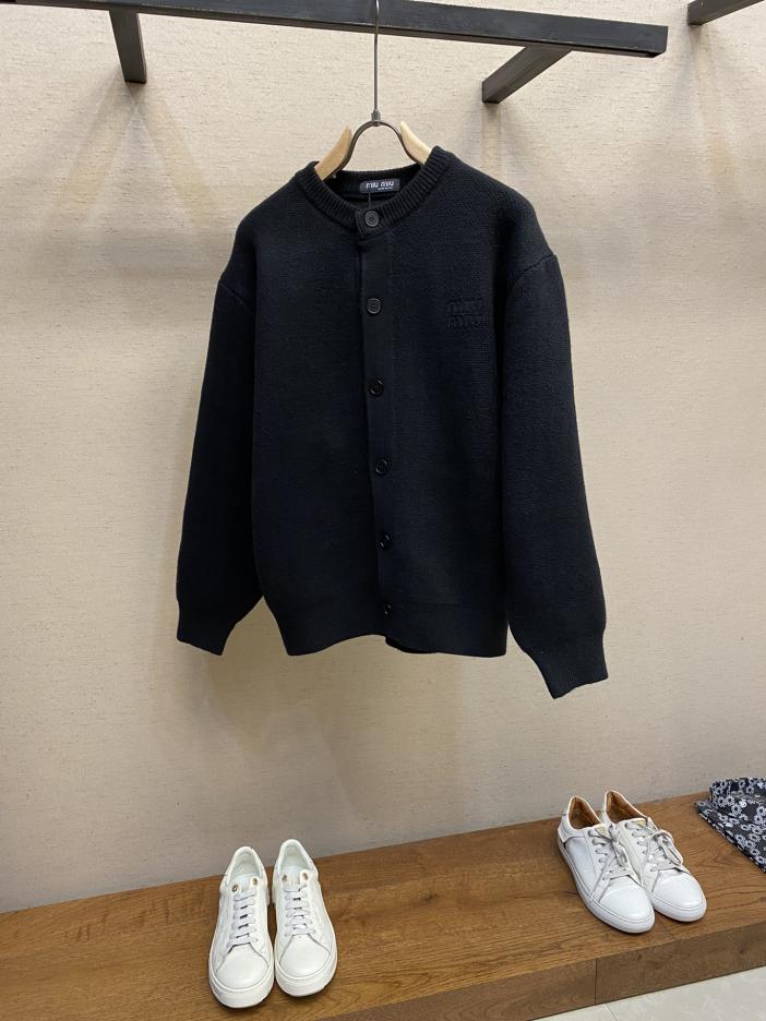 designer,replica,clothing,fake,1:1,lv,luxury,high quality Miu Miu couple sweater designer,replica,clothing,fake,1:1,lv,luxury,high quality Miu Miu couple sweater