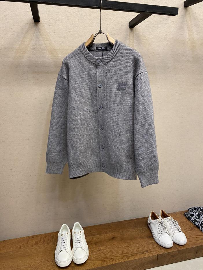 designer,replica,clothing,fake,1:1,lv,luxury,high quality Miu Miu couple sweater designer,replica,clothing,fake,1:1,lv,luxury,high quality Miu Miu couple sweater