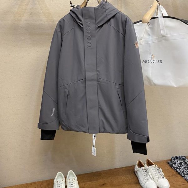 designer,replica,clothing,fake,1:1,lv,luxury,high quality Moncler new men’s casual down jacket