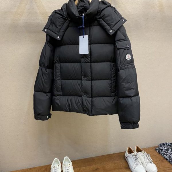 designer,replica,clothing,fake,1:1,lv,luxury,high quality Moncler men’s short down jacket