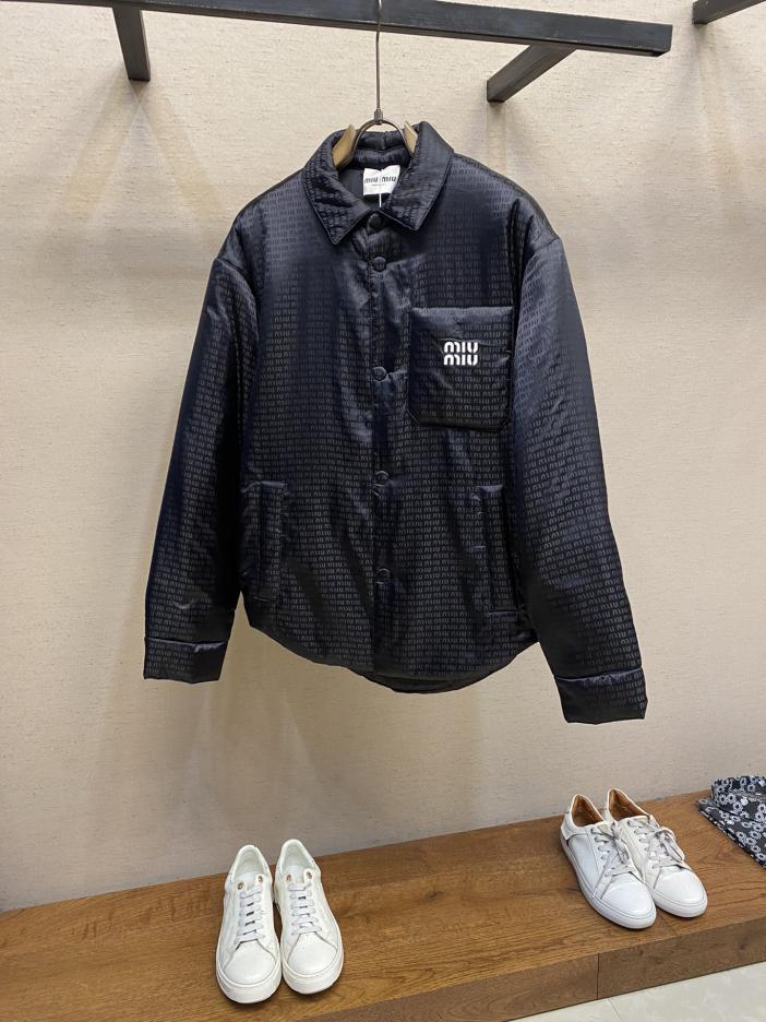 designer,replica,clothing,fake,1:1,lv,luxury,high quality MiuMiu jacquard logo letter padded jacket designer,replica,clothing,fake,1:1,lv,luxury,high quality MiuMiu jacquard logo letter padded jacket