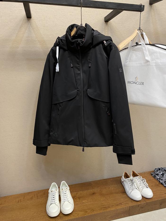 designer,replica,clothing,fake,1:1,lv,luxury,high quality Moncler recco outdoor down jacket designer,replica,clothing,fake,1:1,lv,luxury,high quality Moncler recco outdoor down jacket