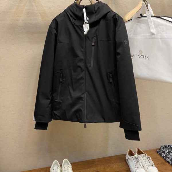 designer,replica,clothing,fake,1:1,lv,luxury,high quality Moncler men’s casual hooded down jacket