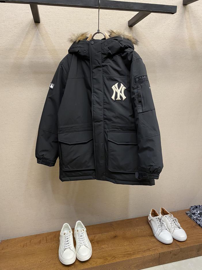 designer,replica,clothing,fake,1:1,lv,luxury,high quality New York Yankees logo mid-length down jacket for men and women designer,replica,clothing,fake,1:1,lv,luxury,high quality New York Yankees logo mid-length down jacket for men and women
