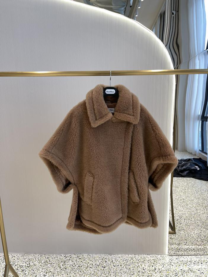 designer,replica,clothing,fake,1:1,lv,luxury,high quality Max Mar cape vest vest jacket designer,replica,clothing,fake,1:1,lv,luxury,high quality Max Mar cape vest vest jacket
