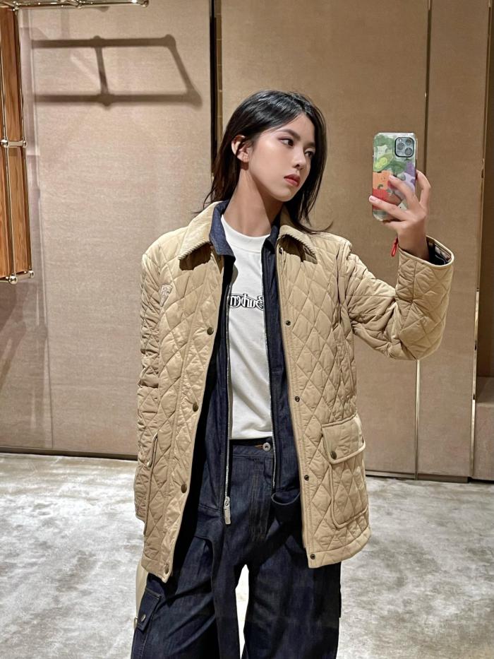 designer,replica,clothing,fake,1:1,lv,luxury,high quality Burberry new cotton jacket designer,replica,clothing,fake,1:1,lv,luxury,high quality Burberry new cotton jacket