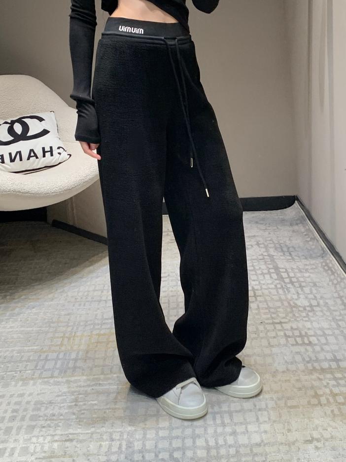 designer,replica,clothing,fake,1:1,lv,luxury,high quality Miuiu new casual pants designer,replica,clothing,fake,1:1,lv,luxury,high quality Miuiu new casual pants