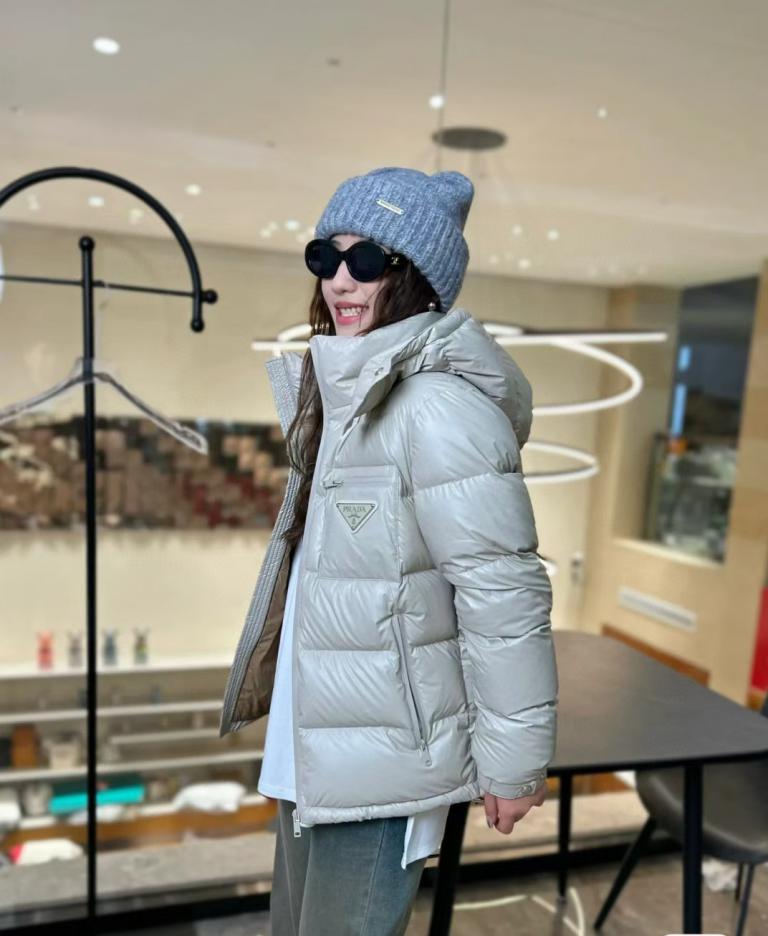 designer,replica,clothing,fake,1:1,lv,luxury,high quality Prada Prada Unisex Down Jacket designer,replica,clothing,fake,1:1,lv,luxury,high quality Prada Prada Unisex Down Jacket
