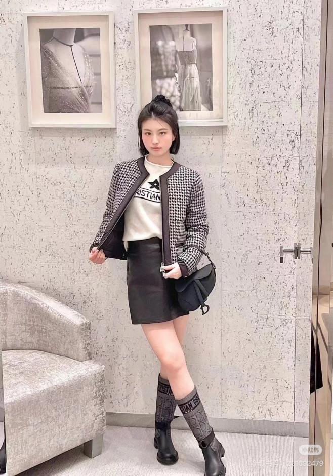 designer,replica,clothing,fake,1:1,lv,luxury,high quality Dior down jacket designer,replica,clothing,fake,1:1,lv,luxury,high quality Dior down jacket