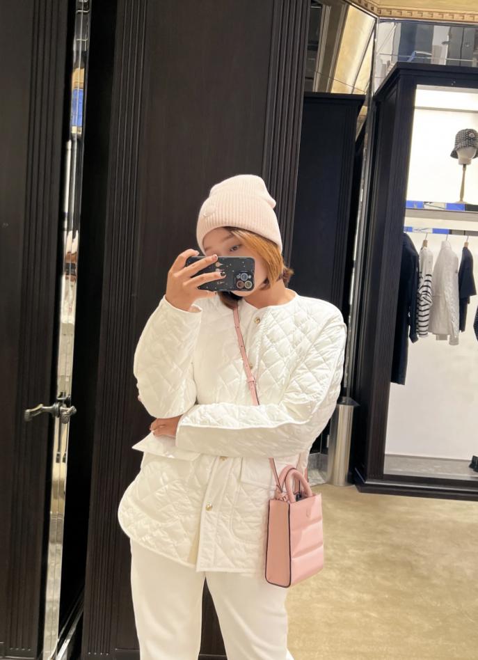 designer,replica,clothing,fake,1:1,lv,luxury,high quality Moncler new down jacket designer,replica,clothing,fake,1:1,lv,luxury,high quality Moncler new down jacket