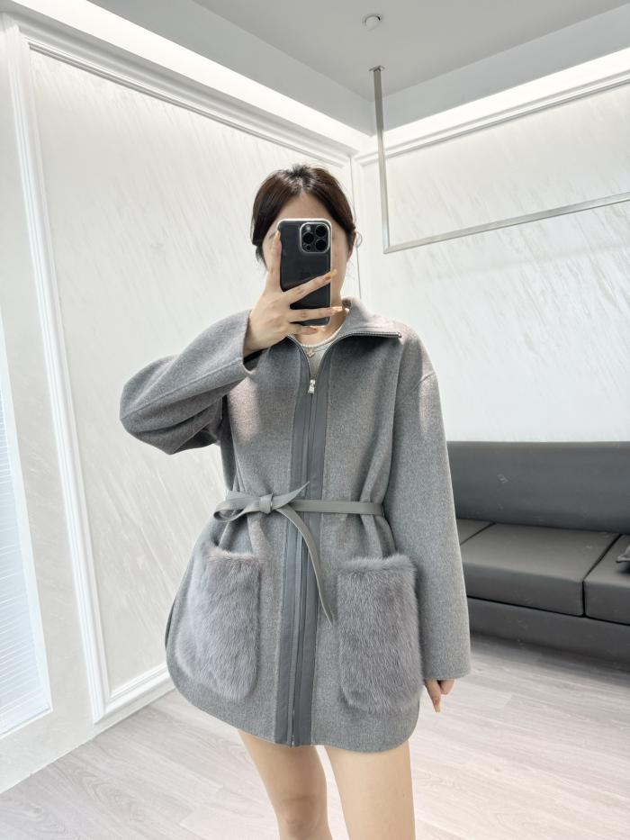designer,replica,clothing,fake,1:1,lv,luxury,high quality Loro pinana 100% cashmere coat designer,replica,clothing,fake,1:1,lv,luxury,high quality Loro pinana 100% cashmere coat