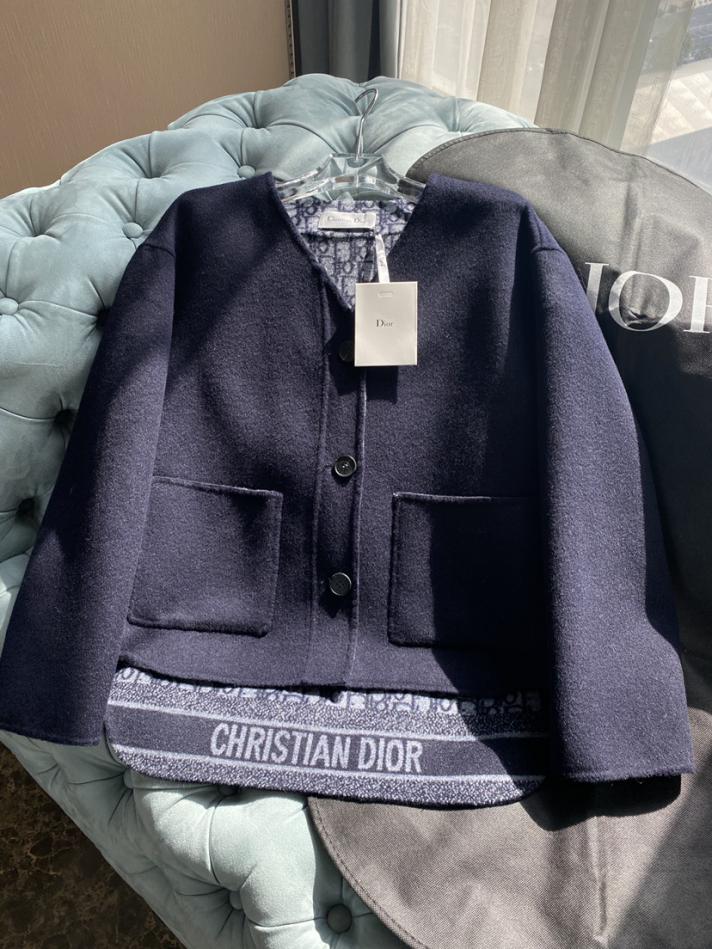 designer,replica,clothing,fake,1:1,lv,luxury,high quality Double-sided woolen collar short wool coat designer,replica,clothing,fake,1:1,lv,luxury,high quality Double-sided woolen collar short wool coat