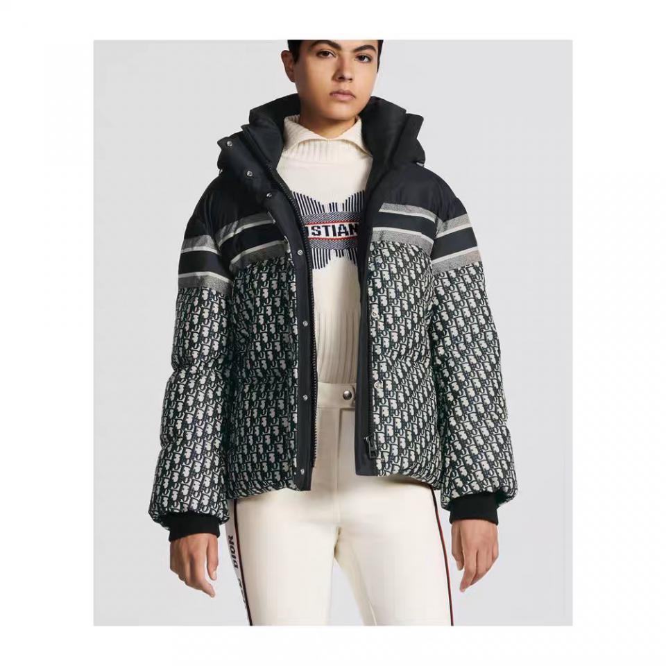 designer,replica,clothing,fake,1:1,lv,luxury,high quality Dior’s new classic hooded down jacket designer,replica,clothing,fake,1:1,lv,luxury,high quality Dior’s new classic hooded down jacket