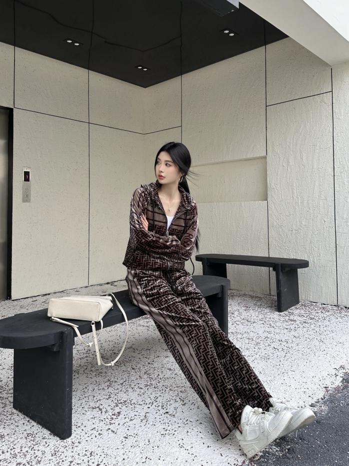 designer,replica,clothing,fake,1:1,lv,luxury,high quality Dior presbyopia casual velvet suit designer,replica,clothing,fake,1:1,lv,luxury,high quality Dior presbyopia casual velvet suit