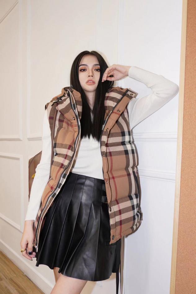 designer,replica,clothing,fake,1:1,lv,luxury,high quality Burberry classic plaid down jacket designer,replica,clothing,fake,1:1,lv,luxury,high quality Burberry classic plaid down jacket
