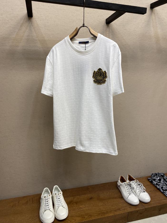 designer,replica,clothing,fake,1:1,lv,luxury,high quality LV gold thread seal checkerboard short sleeves (40F5) designer,replica,clothing,fake,1:1,lv,luxury,high quality LV gold thread seal checkerboard short sleeves (40F5)
