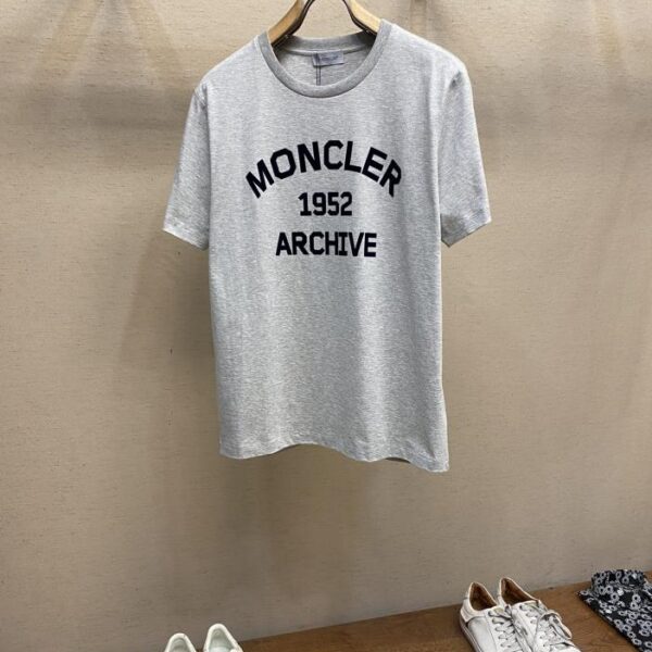designer,replica,clothing,fake,1:1,lv,luxury,high quality Moncler 25 spring and summer new flocked printed logo short-sleeved T-shirt (BB22)