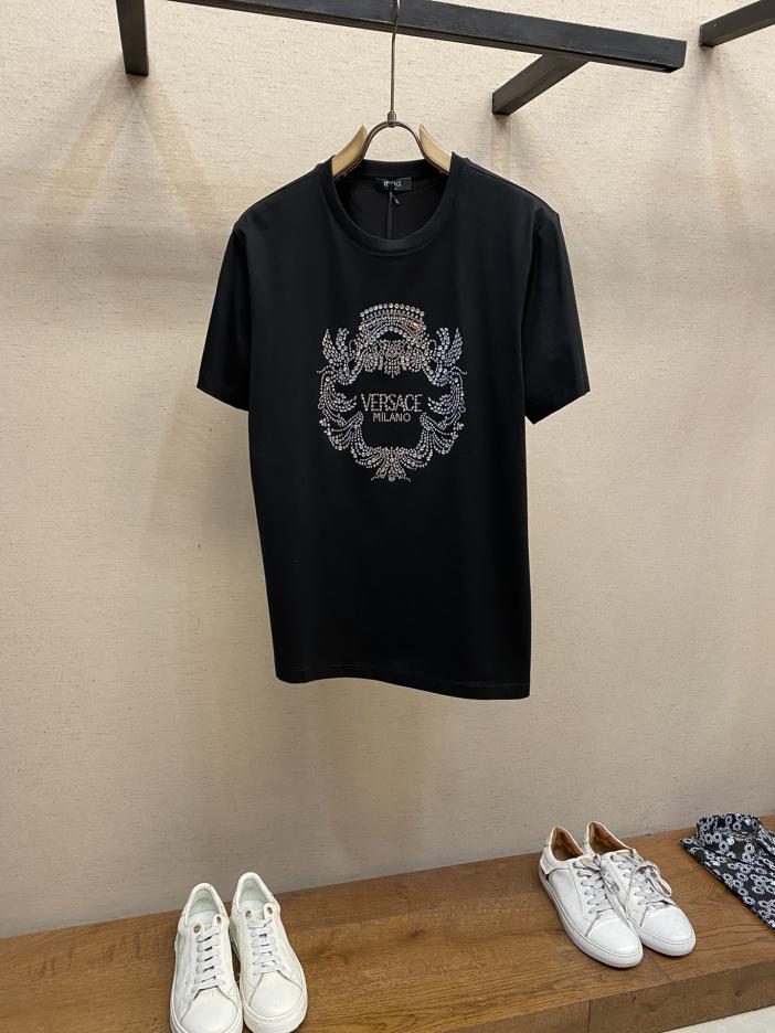 designer,replica,clothing,fake,1:1,lv,luxury,high quality Versace 25 spring and summer new crystal Crest logo short-sleeved T-shirt (BBFF) designer,replica,clothing,fake,1:1,lv,luxury,high quality Versace 25 spring and summer new crystal Crest logo short-sleeved T-shirt (BBFF)