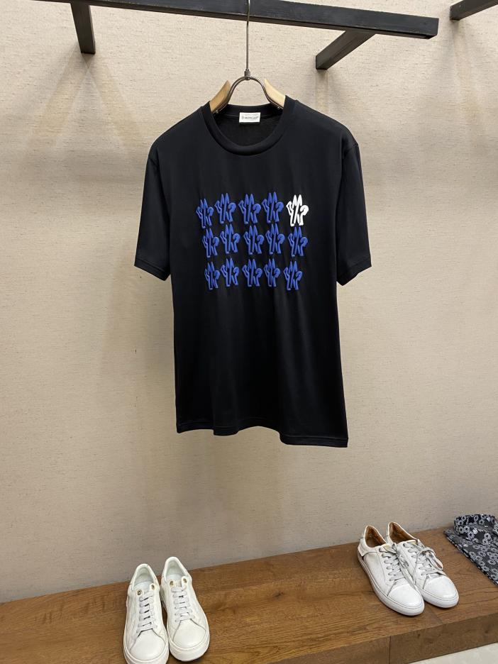 designer,replica,clothing,fake,1:1,lv,luxury,high quality Moncler 25ss new embroidered logo short sleeves (7C76) designer,replica,clothing,fake,1:1,lv,luxury,high quality Moncler 25ss new embroidered logo short sleeves (7C76)