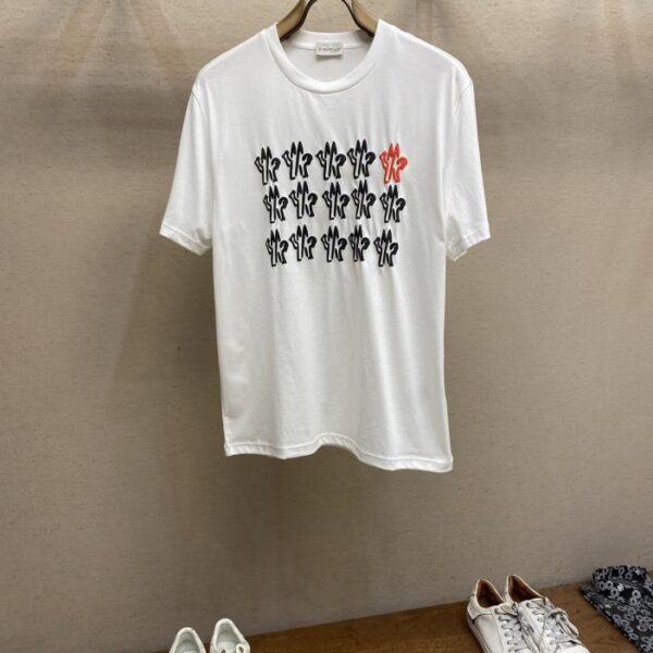 designer,replica,clothing,fake,1:1,lv,luxury,high quality Moncler 25ss new embroidered logo short sleeves (F0CC)
