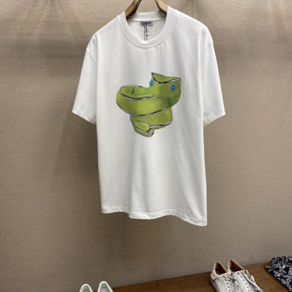 designer,replica,clothing,fake,1:1,lv,luxury,high quality Loewe 2025 New Year Limited Cute Snake Direct Print Printed Lightweight Cotton Jersey T-Shirt (9F0E)