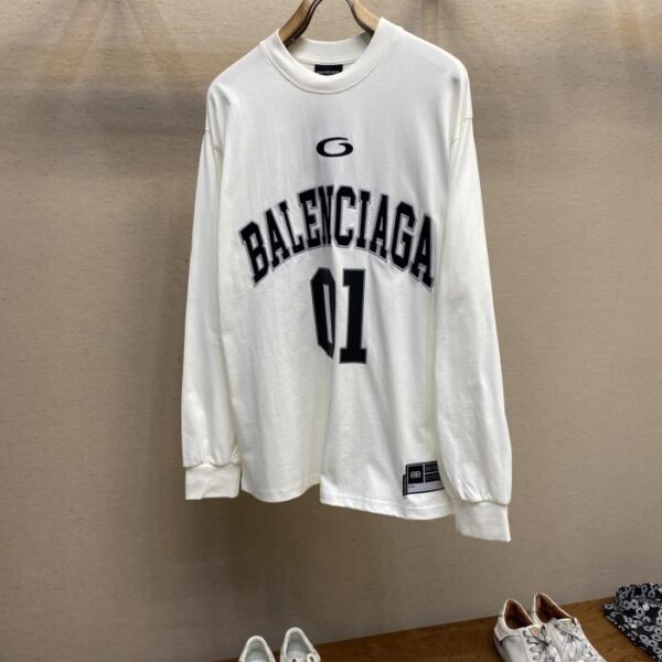 designer,replica,clothing,fake,1:1,lv,luxury,high quality Balenciaga 2025ss Basketball Series off-white vintage jersey large fit long-sleeved T-shirt (392D)