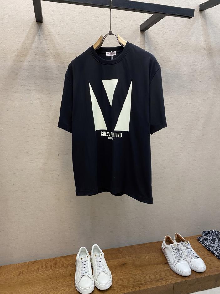 designer,replica,clothing,fake,1:1,lv,luxury,high quality Valentino new pure cotton loose round neck short sleeves (6208) designer,replica,clothing,fake,1:1,lv,luxury,high quality Valentino new pure cotton loose round neck short sleeves (6208)