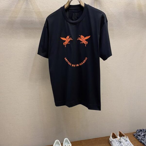 designer,replica,clothing,fake,1:1,lv,luxury,high quality Givenchy unicorn smiley face embroidered short-sleeved T-shirt for men and women (45BD)