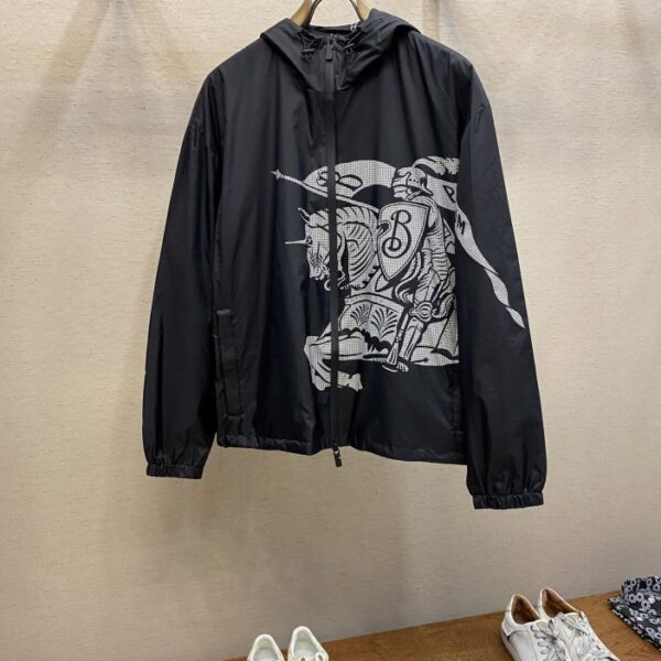 designer,replica,clothing,fake,1:1,lv,luxury,high quality Burberry 25SS Equestrian Logo Nylon Jacket (83BA)