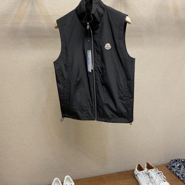 designer,replica,clothing,fake,1:1,lv,luxury,high quality Moncler 2024 Early Autumn Men’s Casual Vest Jacket (C504)