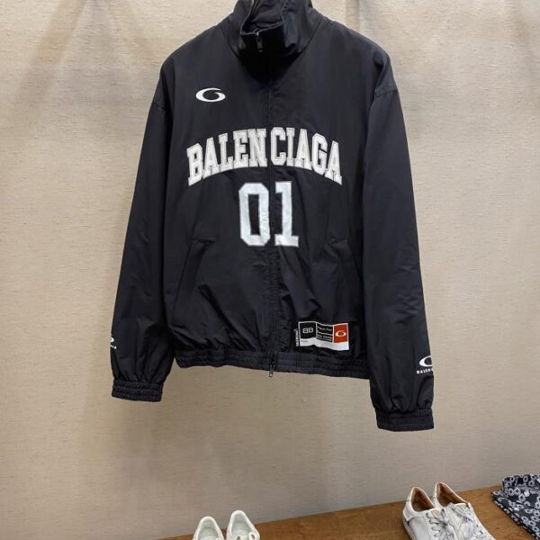 designer,replica,clothing,fake,1:1,lv,luxury,high quality Balenciaga football sports jacket (4E09)