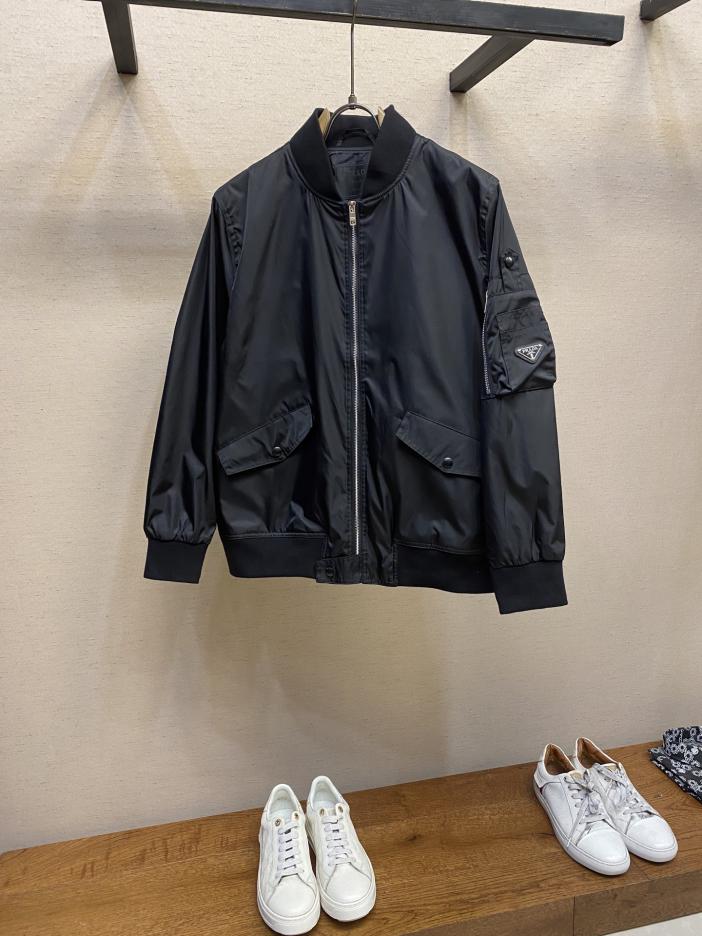 designer,replica,clothing,fake,1:1,lv,luxury,high quality Prada Men’s Regenerated Nylon Bomber Jacket (935B) designer,replica,clothing,fake,1:1,lv,luxury,high quality Prada Men’s Regenerated Nylon Bomber Jacket (935B)