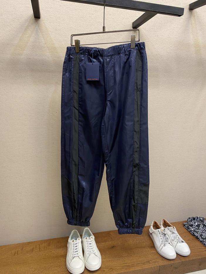 designer,replica,clothing,fake,1:1,lv,luxury,high quality Louis Vuitton men’s casual pants (D67F) designer,replica,clothing,fake,1:1,lv,luxury,high quality Louis Vuitton men’s casual pants (D67F)