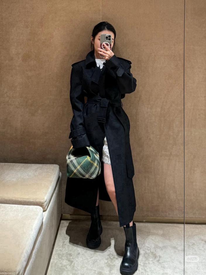 designer,replica,clothing,fake,1:1,lv,luxury,high quality Burberry new autumn and winter black long lapel trench coat (FB57) designer,replica,clothing,fake,1:1,lv,luxury,high quality Burberry new autumn and winter black long lapel trench coat (FB57)