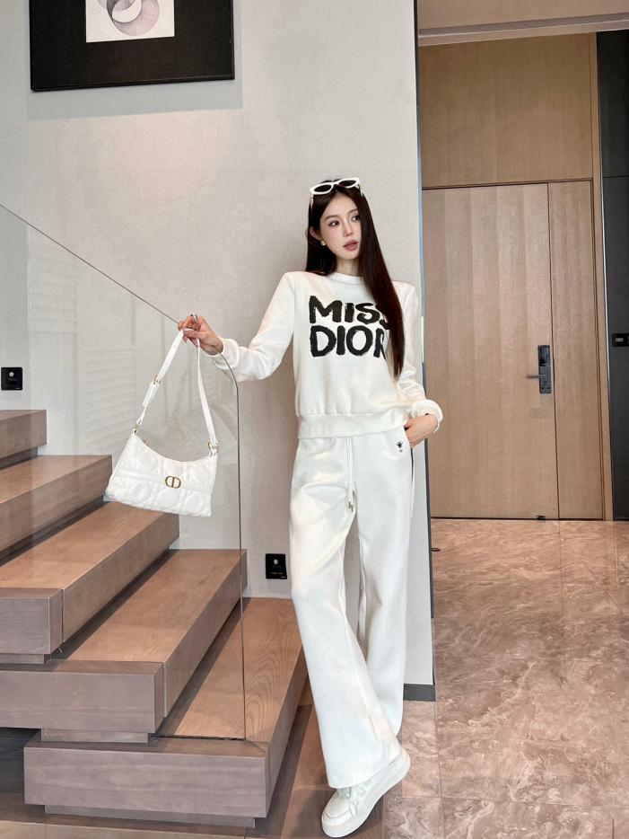 designer,replica,clothing,fake,1:1,lv,luxury,high quality Dior early spring Miss D series logo printed Roman cotton sports style suit (1BAF) designer,replica,clothing,fake,1:1,lv,luxury,high quality Dior early spring Miss D series logo printed Roman cotton sports style suit (1BAF)