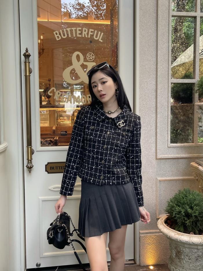 designer,replica,clothing,fake,1:1,lv,luxury,high quality CHANEL plaid black jacket (733E) designer,replica,clothing,fake,1:1,lv,luxury,high quality CHANEL plaid black jacket (733E)