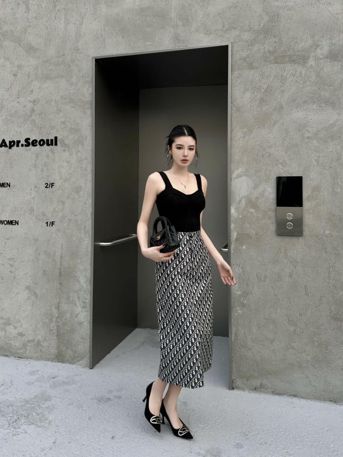designer,replica,clothing,fake,1:1,lv,luxury,high quality Dior new skirt/letter jacquard fabric (066B) designer,replica,clothing,fake,1:1,lv,luxury,high quality Dior new skirt/letter jacquard fabric (066B)