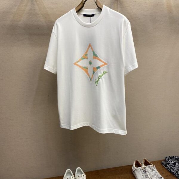 designer,replica,clothing,fake,1:1,lv,luxury,high quality Louis Vuitton early spring series four-leaf clover