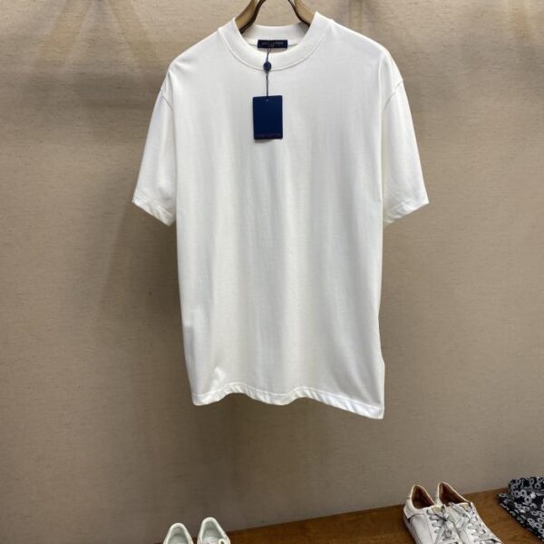 designer,replica,clothing,fake,1:1,lv,luxury,high quality Louis Vuitton’s new white cotton short-sleeved T-Shirt