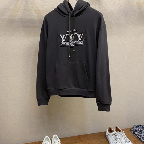 designer,replica,clothing,fake,1:1,lv,luxury,high quality Louis Vuitton pearl handmade beaded hooded sweatshirt
