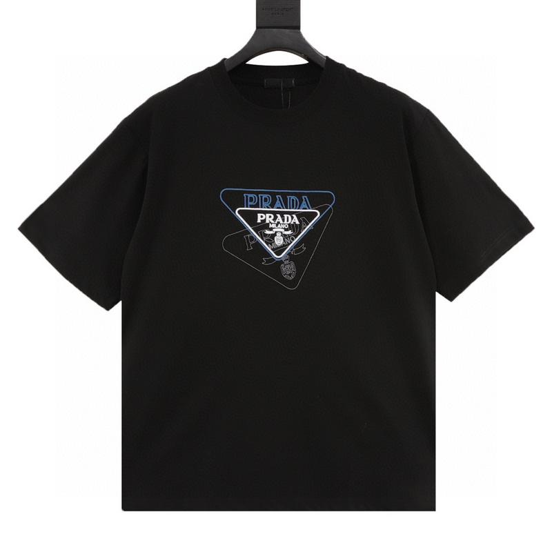 designer,replica,clothing,fake,1:1,lv,luxury,high quality Prada overlapping triangle logo contrasting embroidered short-sleeved T-shirt (2285) designer,replica,clothing,fake,1:1,lv,luxury,high quality Prada overlapping triangle logo contrasting embroidered short-sleeved T-shirt (2285)