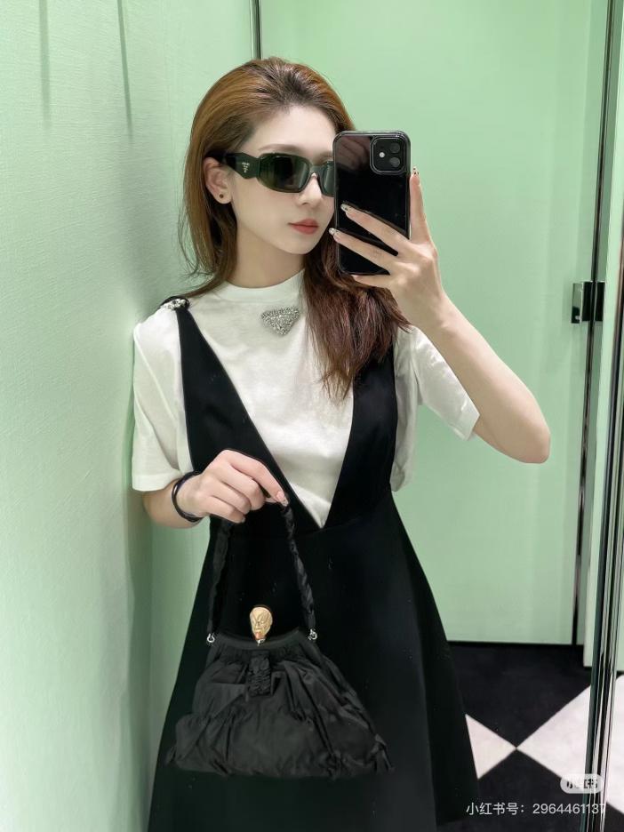 designer,replica,clothing,fake,1:1,lv,luxury,high quality Prada new spring and summer beaded strapless dress designer,replica,clothing,fake,1:1,lv,luxury,high quality Prada new spring and summer beaded strapless dress