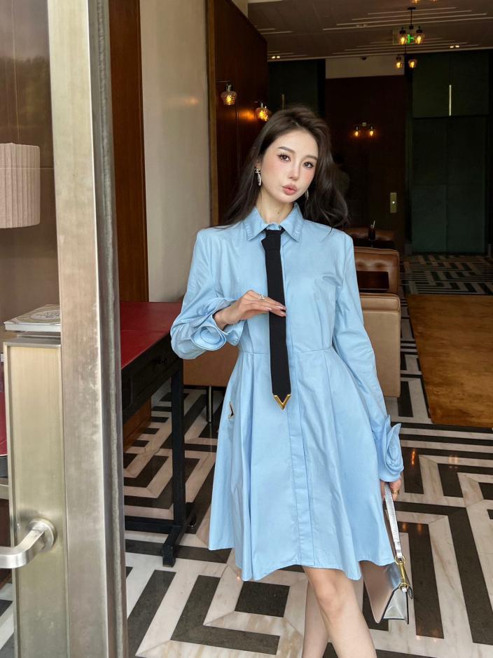 designer,replica,clothing,fake,1:1,lv,luxury,high quality Valentino early spring new three-dimensional rose decorated long-sleeved shirt dress designer,replica,clothing,fake,1:1,lv,luxury,high quality Valentino early spring new three-dimensional rose decorated long-sleeved shirt dress